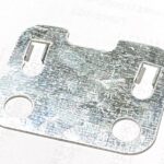 CHAPA GUIA DA VARETA DA VALVULA MOTOR 4T 6HP