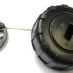 TAMPA DO TANQUE DO OLEO E GASOLINA ST-170