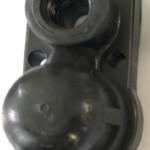 TAMPA LATERAL DA BOMBA PULVERIZADOR-705 ESQ