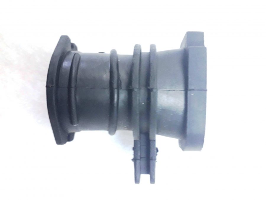 produto_8202-scaled-1.jpg CONEXAO DO CARBURADOR HQ-362/365/371/372 QUADRADO - Imagem 1