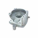 CARCAÇA DO MOTOR LADO PARTIDA PARA PODADOR DE CERCA VIVA VP2450 - MODELO ANTIGO AZUL